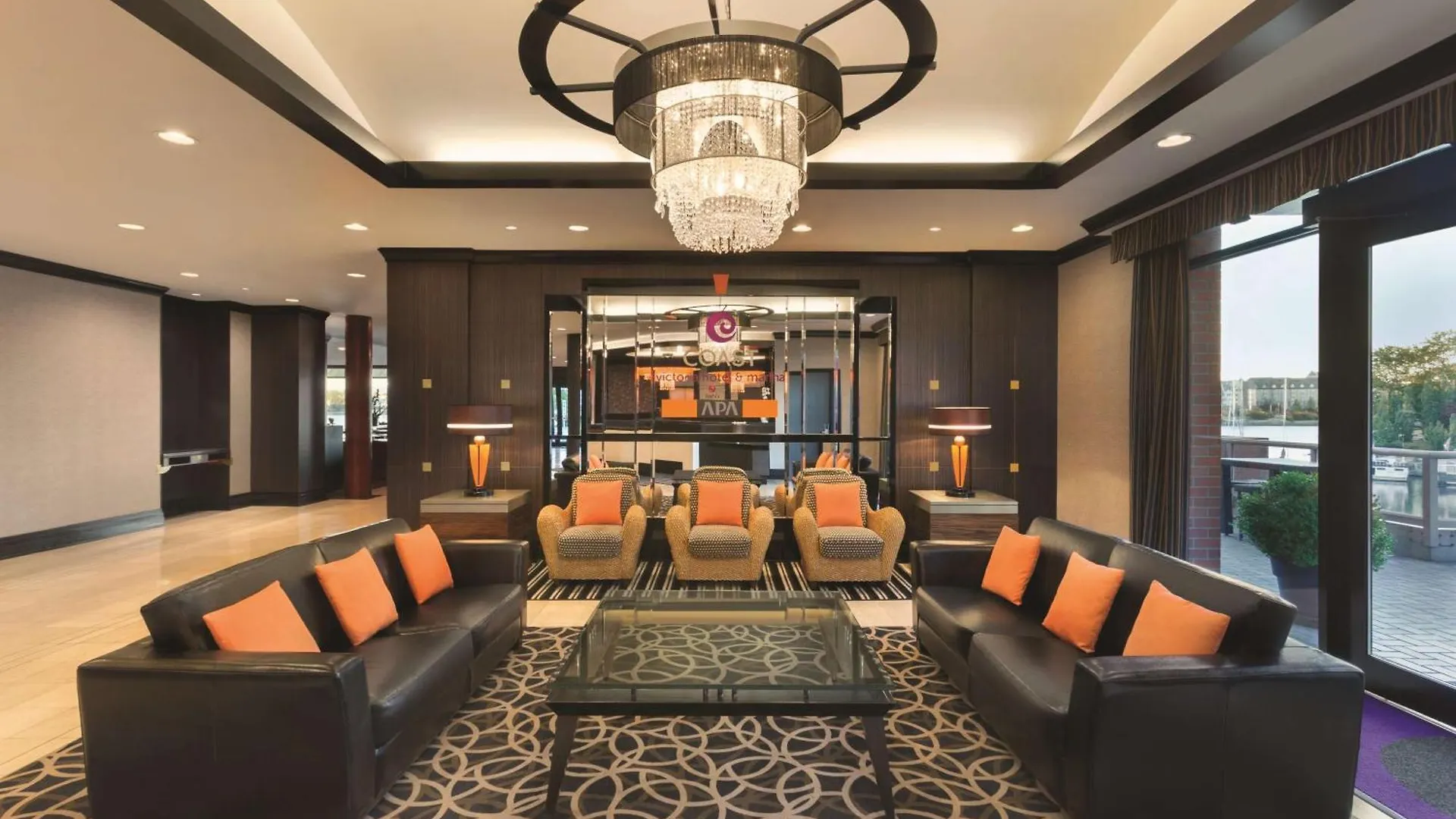 Coast Victoria Hotel & Marina By Apa 4*,  Canada